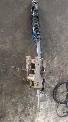 ชุดบนพวงมาลัย  isuzu เดคก้าของใหม่แท้