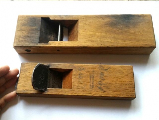 กบไสไม้เก่าตัวใหญ่ ไม่มีใบมีด เป็นงานไม้ทำมืองานสวย เหมาะสะสม