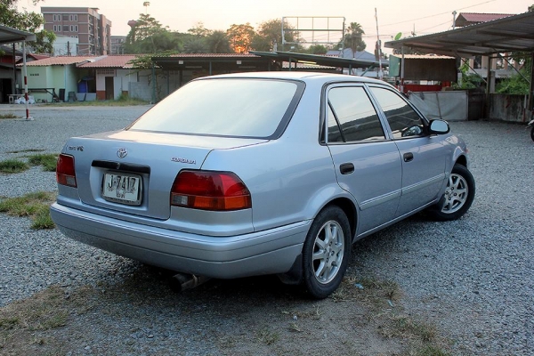 TOYOTA Corolla Ae111 (ตูดเป็ด)