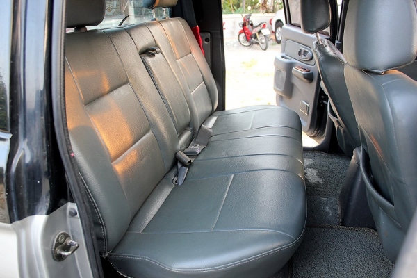 มิตซูสตาด้า แกรนดิส เครื่อง2.8 ปี2000 M/t