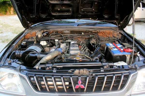 มิตซูสตาด้า แกรนดิส เครื่อง2.8 ปี2000 M/t