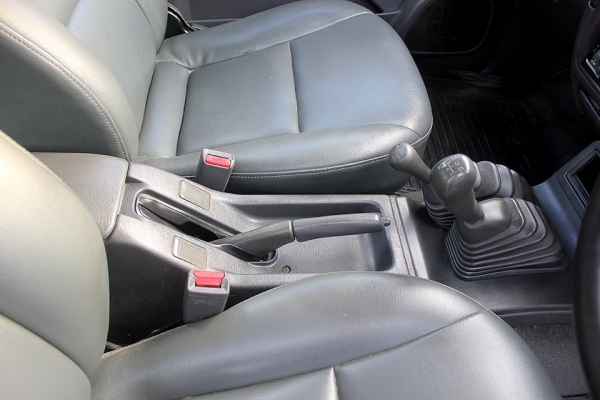 มิตซูสตาด้า แกรนดิส เครื่อง2.8 ปี2000 M/t