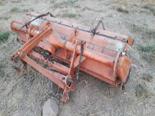 โรตารี่ ติดรถไถ หลายขนาดให้เลือกสรร ครับ ราคาเริ่มตันที่ 16,000 บาท ครับ