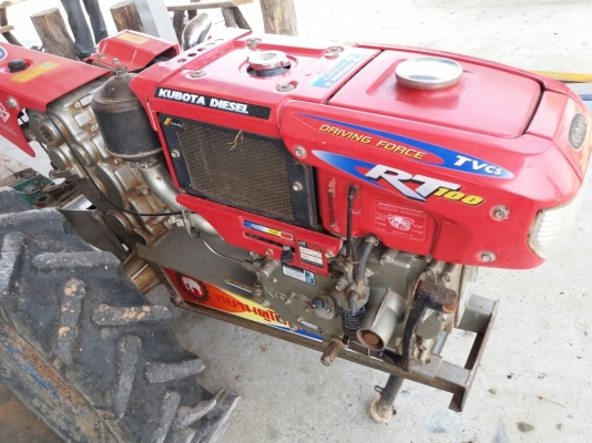 ขายรถไถเดินสวยๆพร้อมใช้คับอุปกรครบ  ตามรูปเลยคับใครหาอยู่รีบเลยคับ