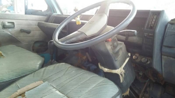 ขาย6ล้อหลังคาโดยสาร อีซูซุ NKR110 แชชซีสวย ทะเบียนครบ สภาพพร้อมใช้งาน เครื่องแน่น ขาย6ล้อหลังคาโดยสาร อีซูซุ NKR110 แชชซีสวย ทะเบียนครบ สภาพพร้อมใช้งาน เครื่องแน่น