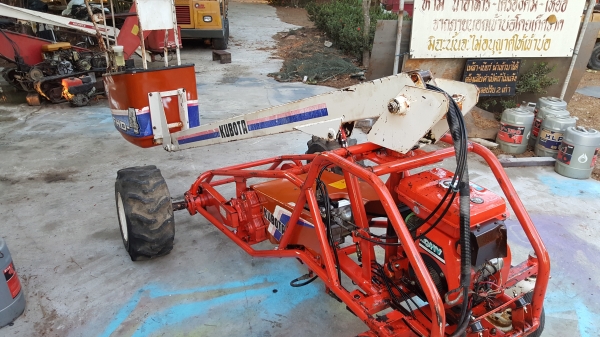 รถกระเช้า เก็บผลไม้ ตัดแต่งกิ่งไม้ สวิง ได้ 45° ยกสูง 3.50 รถกระเช้า เก็บผลไม้ ตัดแต่งกิ่งไม้ สวิง ได้ 45° ยกสูง 3.50