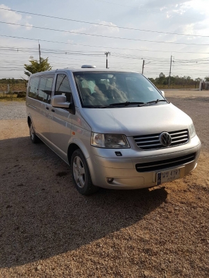 VOLKSWAGEN  ปี 2011  เครื่่อง 6 สูบ 3,200 ชีชี ใช้น้ำมัน+แก๊ส LPG   ราคา 900,000  บาท