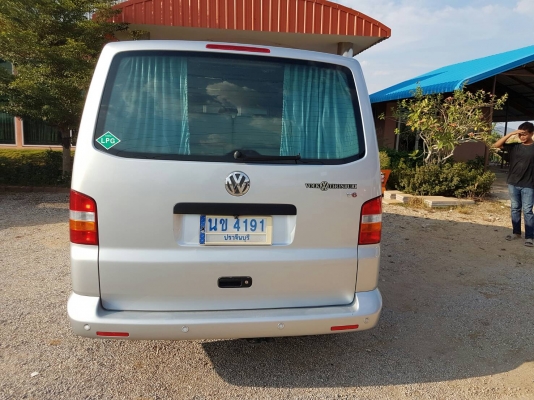 VOLKSWAGEN  ปี 2011  เครื่่อง 6 สูบ 3,200 ชีชี ใช้น้ำมัน+แก๊ส LPG   ราคา 900,000  บาท