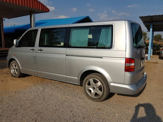 VOLKSWAGEN  ปี 2011  เครื่่อง 6 สูบ 3,200 ชีชี ใช้น้ำมัน+แก๊ส LPG   ราคา 900,000  บาท