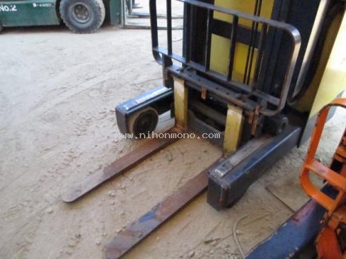 ขายรถยกไฟฟ้ายืนขับ KOMATSU  FB09RC-10-M150 รหัสสินค้า : 80802532 Tel.086-8150487  www.nihonmono.com