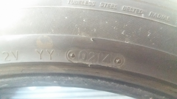 ขายยาง TRIANGLE 245 45 18 ปี 12 และ 14 ขายยาง TRIANGLE 245 45 18 ปี 12 และ 14