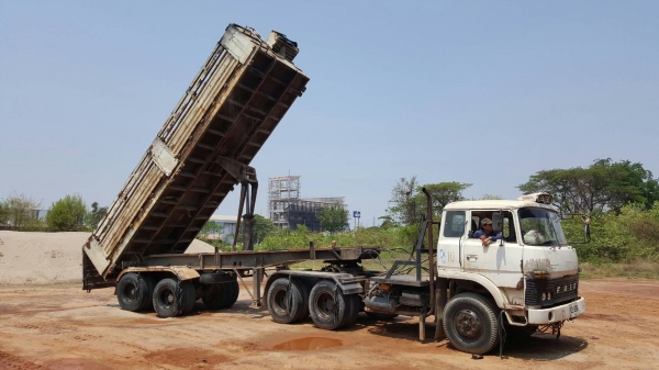 ขาย หัวลาก FUSO เครื่อง 8DC8 300 แรงม้า พร้อมหางเซมิดั้ม ยาว 8 เมตร คัสซีสวยตลอดเส้น ช่วงล่างดี เอกสารเล่มทะเบียนพร้อม ราคาคุยกันได้ครับ ขาย หัวลาก FUSO เครื่อง 8DC8 300 แรงม้า พร้อมหางเซมิดั้ม ยาว 8 เมตร คัสซีสวยตลอดเส้น ช่วงล่างดี เอกสารเล่มทะเบียนพร้อม ราคาคุยกันได้ครับ