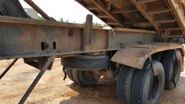 ขาย หัวลาก FUSO เครื่อง 8DC8 300 แรงม้า พร้อมหางเซมิดั้ม ยาว 8 เมตร คัสซีสวยตลอดเส้น ช่วงล่างดี เอกสารเล่มทะเบียนพร้อม ราคาคุยกันได้ครับ ขาย หัวลาก FUSO เครื่อง 8DC8 300 แรงม้า พร้อมหางเซมิดั้ม ยาว 8 เมตร คัสซีสวยตลอดเส้น ช่วงล่างดี เอกสารเล่มทะเบียนพร้อม ราคาคุยกันได้ครับ