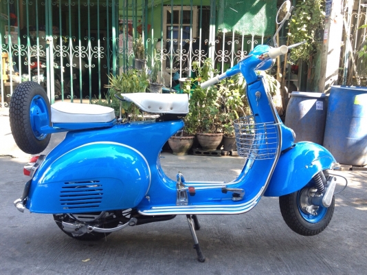 เอเซียเวสป้า---->>จัดส่งรถvespa ให้คุณพ่อเล็ก สระบุรีถึงประตูบ้านเรียบร้อยแล้วนะครับ...