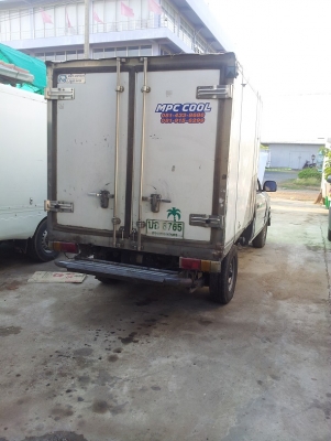 ขาย toyota d4d ปี03 ห้องเย็นสแตนเลส