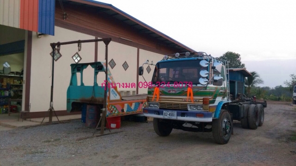 ขายเทเลอร์รถเกี่ยวสิบล้อ Hino F18 เครื่องเดิม HO7C-185 แรง 2 เพลา พวงมาลัยพาวเวอร์ เบรคลมดัน สโลด์เดิม คานหน้าสิงไฮเทค มีระบบลากพ่วง ยางดี ทะเบียนพร้อม