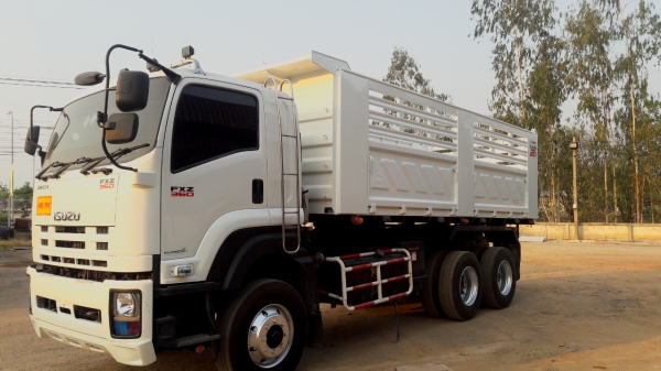 ขาย ISUZU 360  แม่ลูก ปี56  รถสวยใช้น้อยราคาต่อลองได้ครับ จัดแนนซ์ได้ 2,400,000-2,500,000อยู่ที่เคดิส