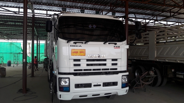 ขาย ISUZU 360  แม่ลูก ปี56  รถสวยใช้น้อยราคาต่อลองได้ครับ จัดแนนซ์ได้ 2,400,000-2,500,000อยู่ที่เคดิส