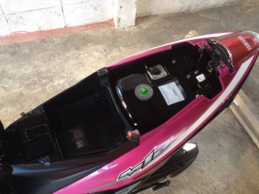 ขายyamaha MIO ไฟสองตาแท้  ปี52 สีชมพู ดำ เครืองเดิมวิ่งน้อย ล้อDID1'20ยางป้ายเหลือง จานแต่ง โช็คหลังโชว่า ชุดสีสวย ทะเบียนพร้อมโอน รถบ้านมือเดียวแท้ๆกทม รถสภาพดี ราคา14000บาท โทร0924462525โส กทม