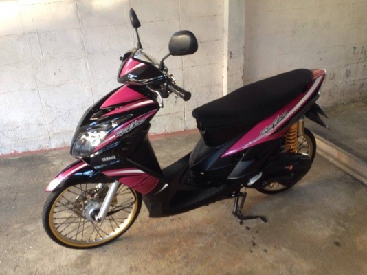 ขายyamaha MIO ไฟสองตาแท้  ปี52 สีชมพู ดำ เครืองเดิมวิ่งน้อย ล้อDID1'20ยางป้ายเหลือง จานแต่ง โช็คหลังโชว่า ชุดสีสวย ทะเบียนพร้อมโอน รถบ้านมือเดียวแท้ๆกทม รถสภาพดี ราคา14000บาท โทร0924462525โส กทม