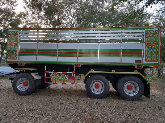 ขายรถสิบล้อ ISUZU DECA FXZ360แรง ปี54 พ่วงแม่ลูก ราคาขาย 2,800,000 ต่อรอง สนใจ 0932795977 คุณสุชาติ จัดไฟแนนซ์ได้ 2,100,000-2,250,000 ขึ้นอยู่ที่เคดิต รายละเอียดรถ ปีรถจดทะเบียน 2554 เลขแซสซีส์ FXZ77QDF1H เลขเครื่อง 6UZ14 360แรงม้า เกียร์ ZF ดัมพ์เนียม