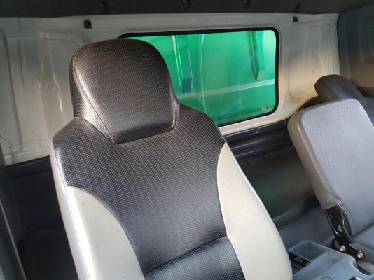 ขายรถสิบล้อ ISUZU DECA FXZ360แรง ปี54 พ่วงแม่ลูก ราคาขาย 2,800,000 ต่อรอง สนใจ 0932795977 คุณสุชาติ จัดไฟแนนซ์ได้ 2,100,000-2,250,000 ขึ้นอยู่ที่เคดิต รายละเอียดรถ ปีรถจดทะเบียน 2554 เลขแซสซีส์ FXZ77QDF1H เลขเครื่อง 6UZ14 360แรงม้า เกียร์ ZF ดัมพ์เนียม