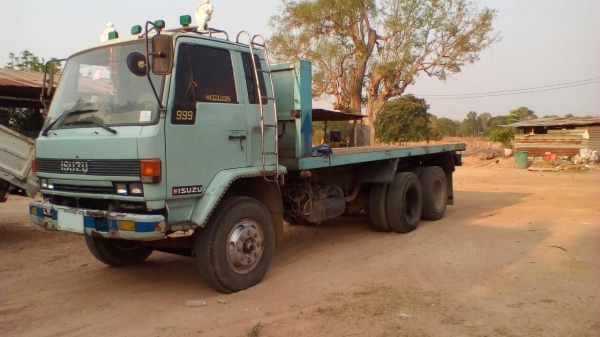 **490,000 บ.ต่อรอง/// 10ล้อพื้นเรียบ ISUZU ROCKY FVZ-175 ร็อคเล็กแท้ ปี38 เครื่อง/เกียร์ เดิม แน่น แรงดี พาวเวอร์/ทริฟฟี่ ช่วงล่างเดิม2เพลา ตอนออกใช้งานเพลาเดียว คัสซีดี หัวเก๋งไม่ผุ ภายในครบ กระบะพื้นเรียบสภาพดี หนาไม่ผุ ยาง10เส้น 65\% พร้อมใช้งาน เอกสารเ **490,000 บ.ต่อรอง/// 10ล้อพื้นเรียบ ISUZU ROCKY FVZ-175 ร็อคเล็กแท้ ปี38 เครื่อง/เกียร์ เดิม แน่น แรงดี พาวเวอร์/ทริฟฟี่ ช่วงล่างเดิม2เพลา ตอนออกใช้งานเพลาเดียว คัสซีดี หัวเก๋งไม่ผุ ภายในครบ กระบะพื้นเรียบสภาพดี หนาไม่ผุ ยาง10เส้น 65\% พร้อมใช้งาน เอกสารเ