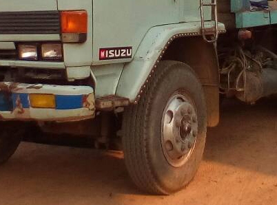 **490,000 บ.ต่อรอง/// 10ล้อพื้นเรียบ ISUZU ROCKY FVZ-175 ร็อคเล็กแท้ ปี38 เครื่อง/เกียร์ เดิม แน่น แรงดี พาวเวอร์/ทริฟฟี่ ช่วงล่างเดิม2เพลา ตอนออกใช้งานเพลาเดียว คัสซีดี หัวเก๋งไม่ผุ ภายในครบ กระบะพื้นเรียบสภาพดี หนาไม่ผุ ยาง10เส้น 65\% พร้อมใช้งาน เอกสารเ