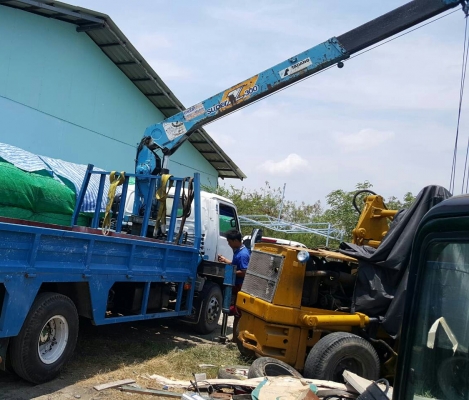 หกล้อ อีซูซุ NQR120ปี41 เครน3ตัน ท้องวี 4ปอก3ชัก ช่วงยาว5.50ม สภาพดีสวยๆพร้อมใช้งาน ทะเบียนพร้อมโอน หกล้อ อีซูซุ NQR120ปี41 เครน3ตัน ท้องวี 4ปอก3ชัก ช่วงยาว5.50ม สภาพดีสวยๆพร้อมใช้งาน ทะเบียนพร้อมโอน