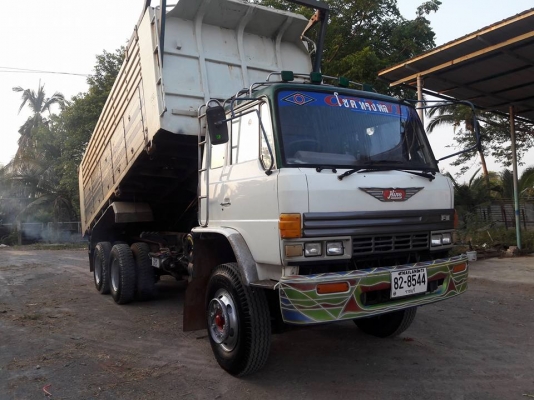 ขายHEN0226 เครื่อง P11c-320 แรง เกียร์อิตัน สโล 3M ช่วงล่าง227 มีระบบรากลูก เครื่องสภาพ 90\%