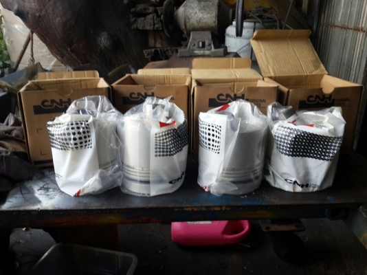 ขายลูกสูบรถไถฟอร์ด