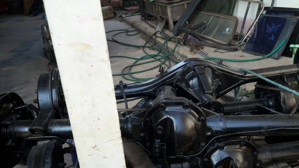 ขายเฟืองท้ายรถกะบะ  เส้นละ6500บาท มีทุกรุ่น