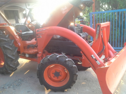 ขอทำงานตัวเอวก่อนครับ ขาย L4508 ดันหน้า ตราช้างคานบนใหม่  ฝานพรวน 22 &times; 6 ใหม่