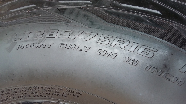 ขายล้อหยดน้ำขอบ 16 พร้อมยาง cooper 285/75/16 สวยมากก ขายล้อหยดน้ำขอบ 16 พร้อมยาง cooper 285/75/16 สวยมากก