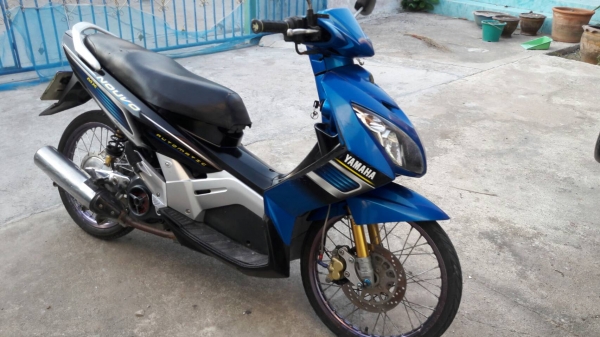 ัyamaha nuvo mx