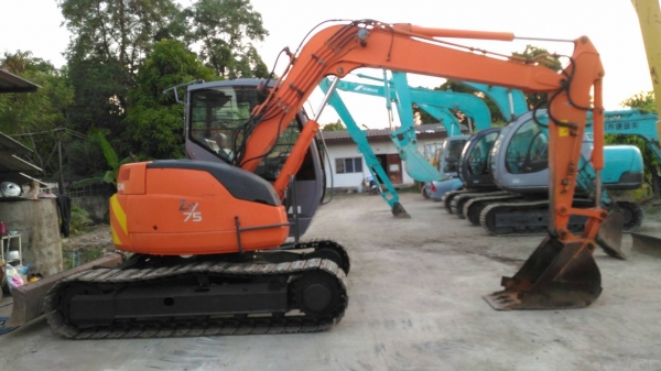 ขาย HITACHI ZX75U เก่าญี่ปุ่นแท้... สภาพสวย...เครื่องปั๊มดี...ระบบดี..ไฟฟ้าครบ...โทร 089-3818694 ดวงนภา ขาย HITACHI ZX75U เก่าญี่ปุ่นแท้... สภาพสวย...เครื่องปั๊มดี...ระบบดี..ไฟฟ้าครบ...โทร 089-3818694 ดวงนภา