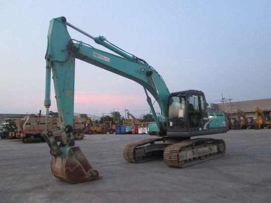 รถขุด KOBELCO SK200-8 มือสองนำเข้าจากญี่ปุ่น ยังไม่เคยใช้งานที่ไทย รถสวย สภาพพร้อมใช้งาน