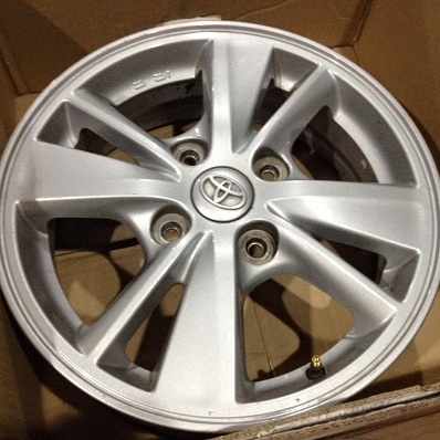 ล้อTOYOTA AVANZA 15นิ้ว ลายใหม่