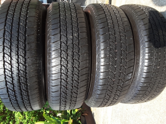 ยาง bridgestone 245 65 17 ถอดป้ายแดงปี 15 ชุดล่ะ 11500