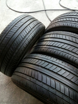 195/50R15  FALKEN ZIEX  ZE522 สวย หนา วิ่งเงียบ ขอบ 50 หายาก ชุด 4 เส้น tel.081-427-3941 ไอดีไลน์  0814273941