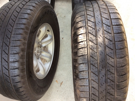 ขายล้อ ISUZU เล็บเหยี่ยวแท้ ขอบ16 พร้อมยางสภาพสวยๆ