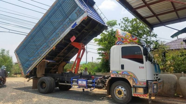 ขายรถ6ล้อดั้ม ISUZU FTR ปี2012 เครื่อง240แรงม้า กระบะดั้มยาว6เมตร