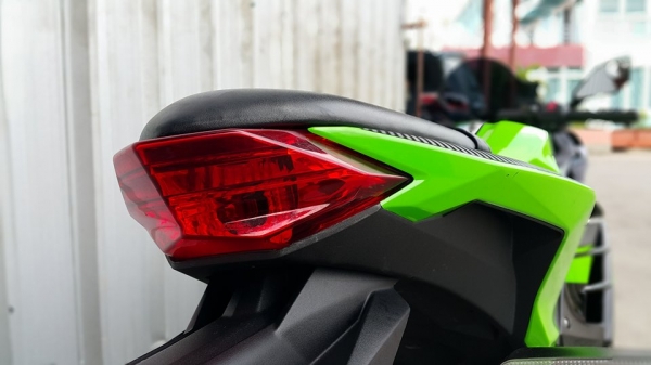 Ninja250 วิ่งน้อย ภนอมมาก ปี 2013 สภาพสวยมากๆ ไม่ล้มชนแปะ ไม่แพง ราคาต่อรองได้ Ninja250 วิ่งน้อย ภนอมมาก ปี 2013 สภาพสวยมากๆ ไม่ล้มชนแปะ ไม่แพง ราคาต่อรองได้