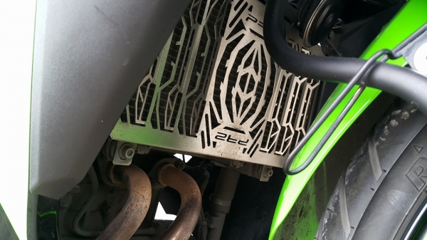 Ninja250 วิ่งน้อย ภนอมมาก ปี 2013 สภาพสวยมากๆ ไม่ล้มชนแปะ ไม่แพง ราคาต่อรองได้ Ninja250 วิ่งน้อย ภนอมมาก ปี 2013 สภาพสวยมากๆ ไม่ล้มชนแปะ ไม่แพง ราคาต่อรองได้