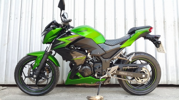 Z300 วิ่งแค่ 1000 กิโลไมล์แท้ๆ ปี 2015 ใช้น้อยสภาพมือ1 ราคาไม่แพง ต่อรองได้ครับ Z300 วิ่งแค่ 1000 กิโลไมล์แท้ๆ ปี 2015 ใช้น้อยสภาพมือ1 ราคาไม่แพง ต่อรองได้ครับ