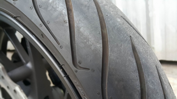 CB650F วิ่ง2000 โลไมล์แท้ จอดมากกว่าขี่ ปี2014 มีคู่มือครบ รถสภาพมือ1 ไม่แพง ต่อรองราคาได้อีกครับ CB650F วิ่ง2000 โลไมล์แท้ จอดมากกว่าขี่ ปี2014 มีคู่มือครบ รถสภาพมือ1 ไม่แพง ต่อรองราคาได้อีกครับ