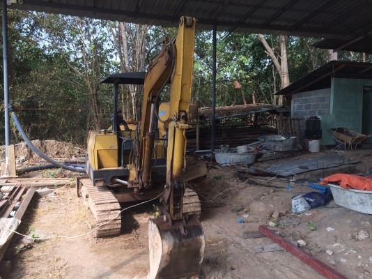 ขายด่วน KOMATSU PC20-5 สภาพพร้อมใช้งาน เครื่องปั้มดี เอกสารสัญญาซื้อขาย