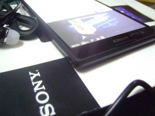 โทรศัพท์ SONY XPERIA  T2 รองรับ 4G