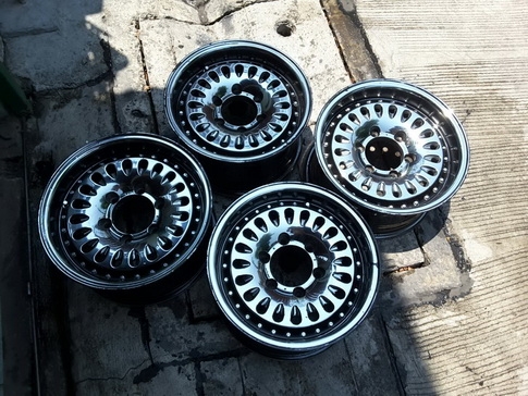 Max หยดนำ้ 6/139 ขอบ15*8 ET+20 สภาพสวยๆ 1ชุด