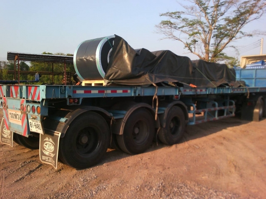 หาง 12.50 เมตร   สามเพลา  ตามภาพ (หางบันเทิง )สภาพสวยๆ ยังไม่ล้าง  ราคา  365,000